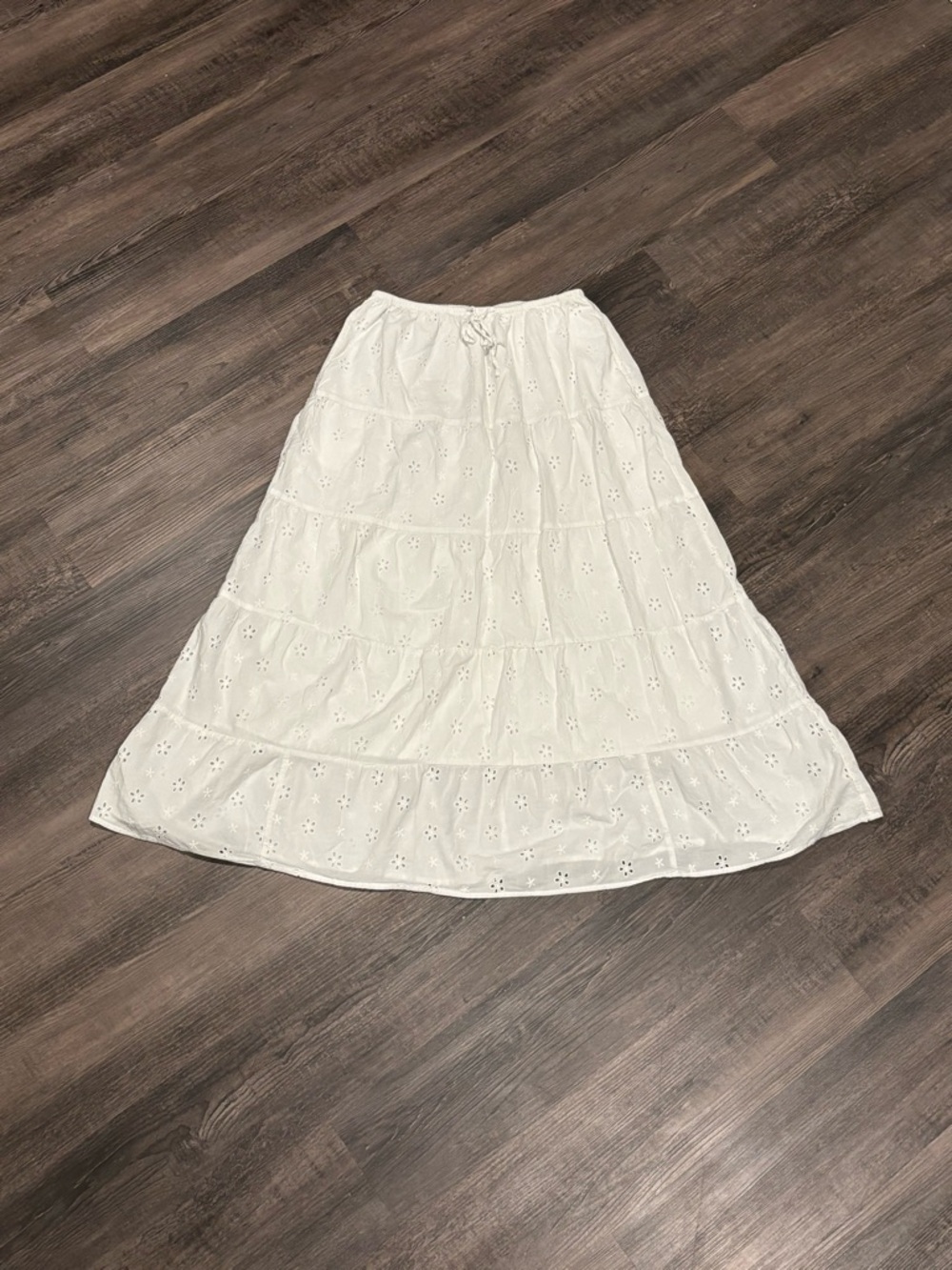 Hollister White Eyelet Tiered Maxi Skirt with Drawstring Waist